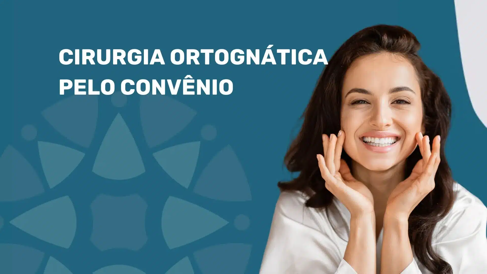 Cirurgia Ortognática pelo plano Bradesco e Mediservice 3 Informações sobre a cirurgia ortognática com o Dr. Gabriel Marroco no Instituto Medicina em Foco, incluindo detalhes sobre planejamento, benefícios, e cobertura pelos planos de saúde Bradesco e Mediservice. O texto também apresenta depoimentos de pacientes, a equipe multidisciplinar liderada pelo Dr. Rodrigo Barbosa e os exames disponíveis para diagnóstico e acompanhamento.