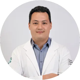 Cirurgião Plástico pela Omint Saúde: Dr. André e Dr. Guilherme 1 Dr. André Chao, cirurgião plástico no Instituto Medicina em Foco em São Paulo