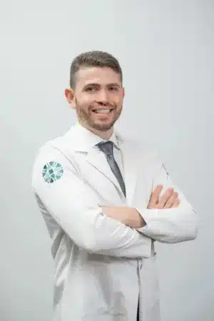 Clínica de emagrecimento em São Paulo: saúde e bem-estar 5 Dr. Claudemir Campos - Nutrólogo