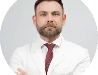 Dr. Daniel Alvarenga