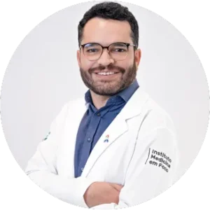 Dr. Vinícius Borges