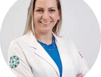 Dra. Rafaella Falco Bruhn