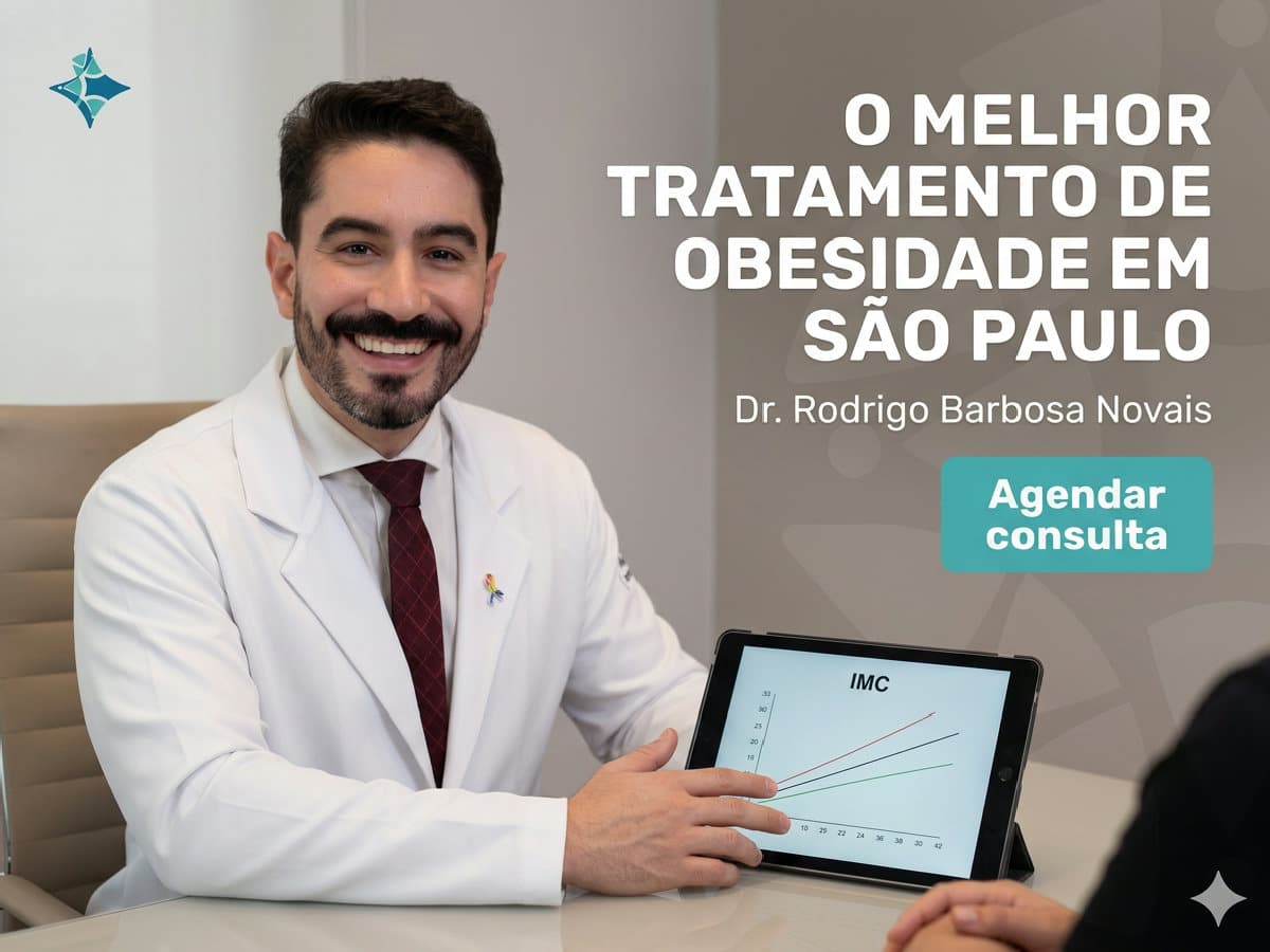 Obesidade: graus, níveis de IMC e o melhor tratamento 4 Equipe médica avaliando exame de composição corporal em consultório — obesidade