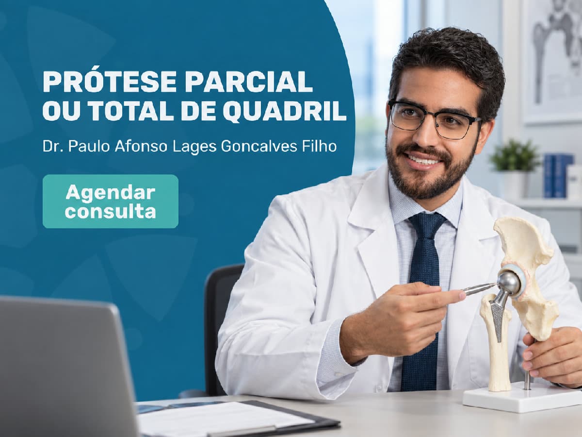 Prótese parcial ou total de quadril: qual a diferença 4 Dr. Paulo Afonso Lages Goncalves Filho em atendimento clínico — prótese parcial ou total de quadril: qual a diferença